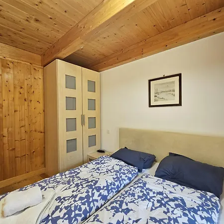 Mountain Village 11 *