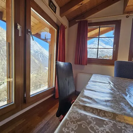 Mountain Village 11 *